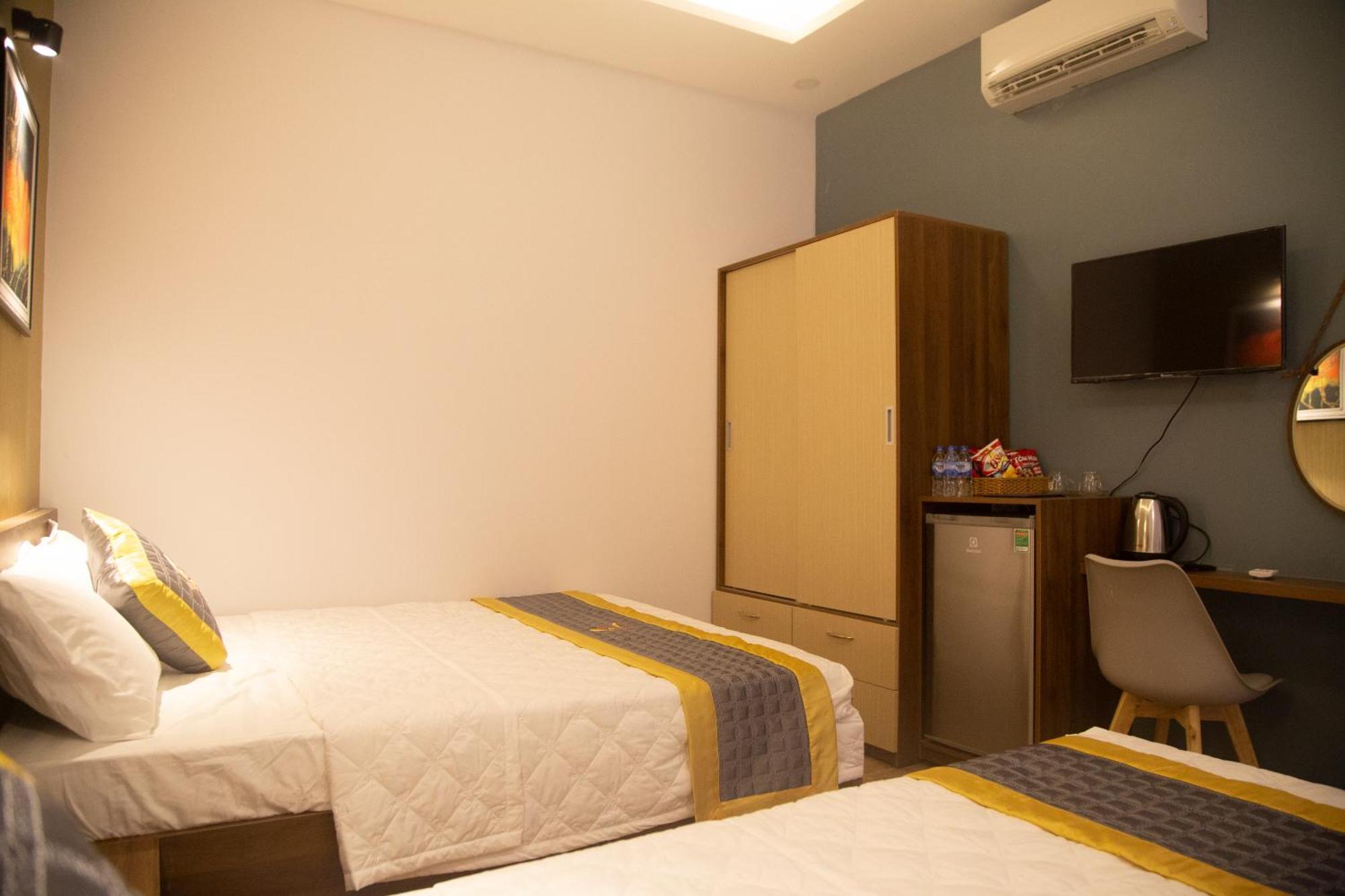 Baka Hotel - Khach San Туихоа Экстерьер фото