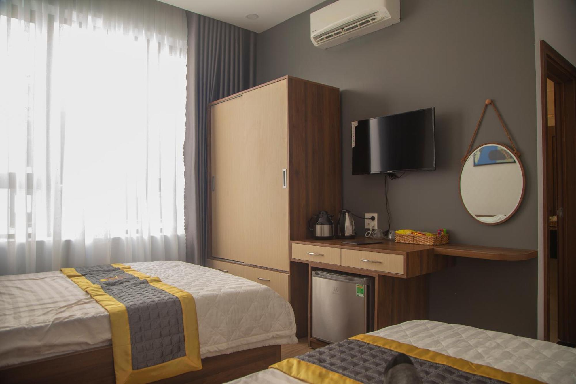 Baka Hotel - Khach San Туихоа Экстерьер фото