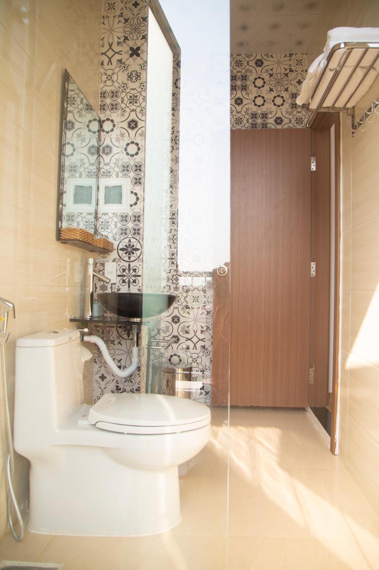 Baka Hotel - Khach San Туихоа Экстерьер фото